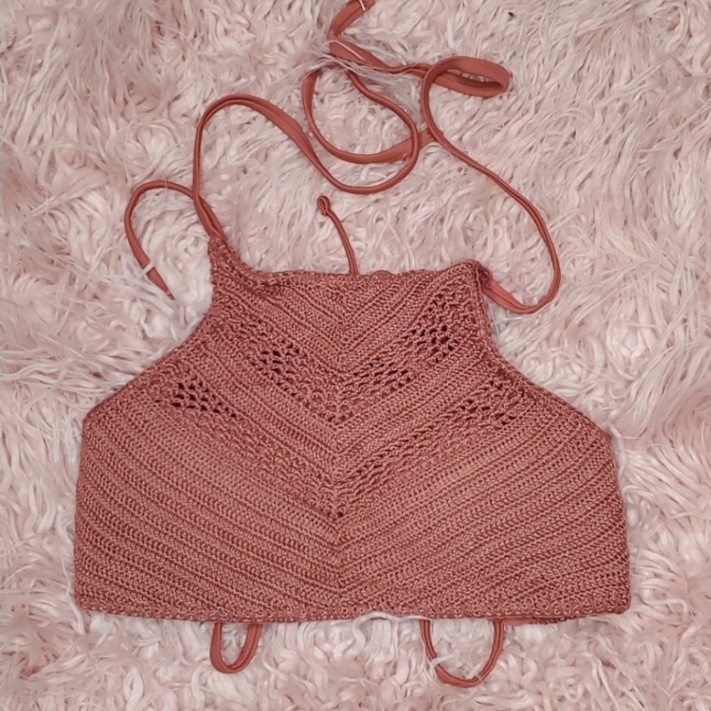 Xhilaration Crochet Cropped Top